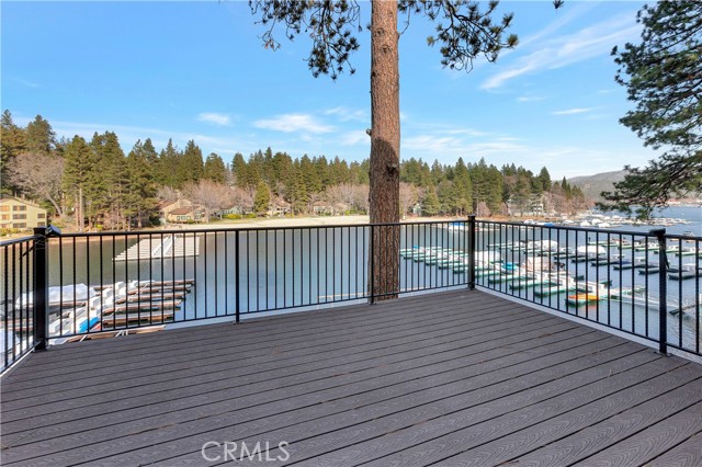 Detail Gallery Image 20 of 46 For 27467 N Bay Rd, Lake Arrowhead,  CA 92352 - 6 Beds | 5/2 Baths