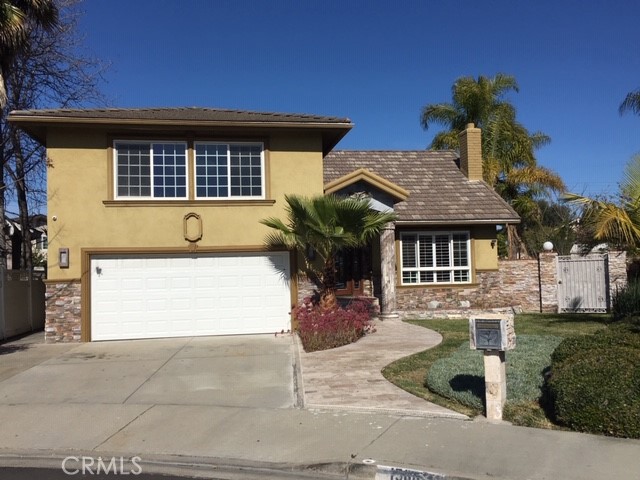 15862 Caltech Circle Westminster, California Spacious 4 bed/3 bath home with Large Bonus Room located on a cul-de-sac in a beautiful neighborhood. Huge backyard with gazebo, barbecue island, storage shed, fruit trees, lawn & garden, and plenty of space makes this home shine! Kitchen with built-in Sub Zero refrigerator, granite countertops, and island with built-in cooktop. Bathrooms feature contemporary tiled shower enclosures and vanities. Laminate and tile flooring throughout. Convenient location near shopping, dining, and schools.