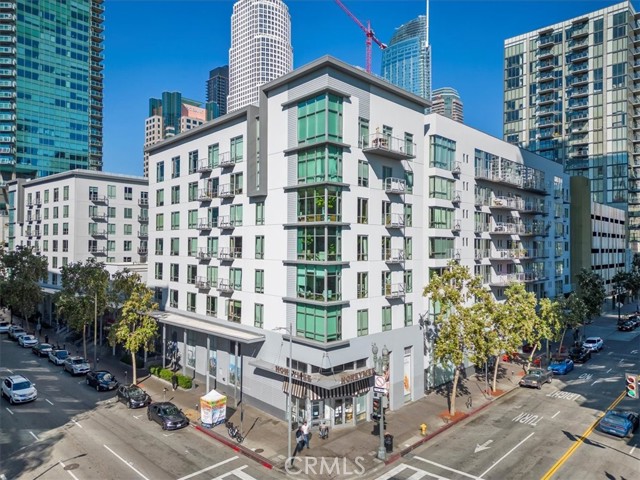 645 W 9th Street #317, Los Angeles, CA, 90015 645 W 9th Street #317, Los Angeles, CA, 90015