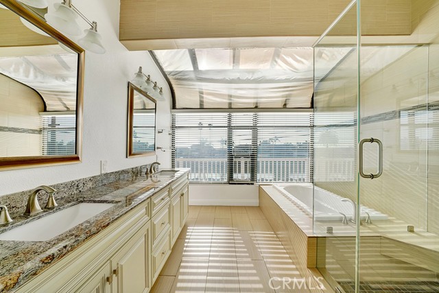 F99ad1d0 Df92 41ff B948 D846fd7c350b