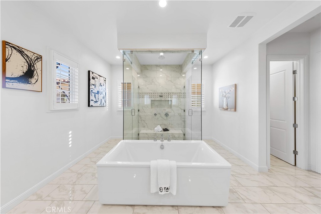 MLS #OC25277279 image #53