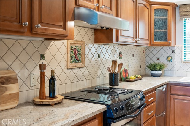 201 Calle Miramar, Redondo Beach CA: https://media.crmls.org/medias/f99b1eba-d6b2-48fe-a3b3-1bffbd88b7cf.jpg