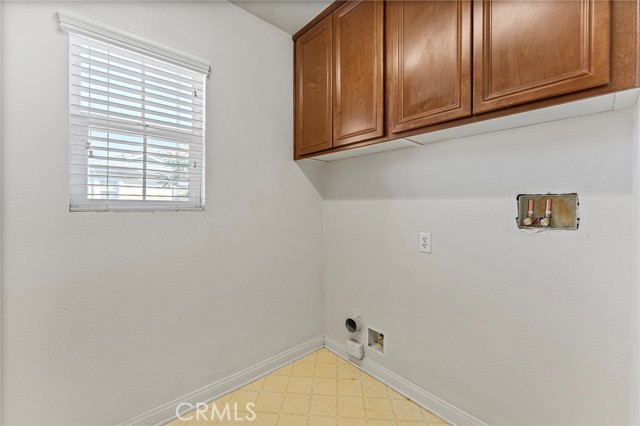 Detail Gallery Image 15 of 34 For 14540 Purdue Ave, Chino,  CA 91710 - 3 Beds | 2/1 Baths