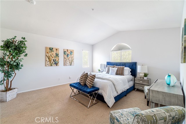 Detail Gallery Image 10 of 39 For 700 Festivo St, Oxnard,  CA 93030 - 4 Beds | 2/1 Baths