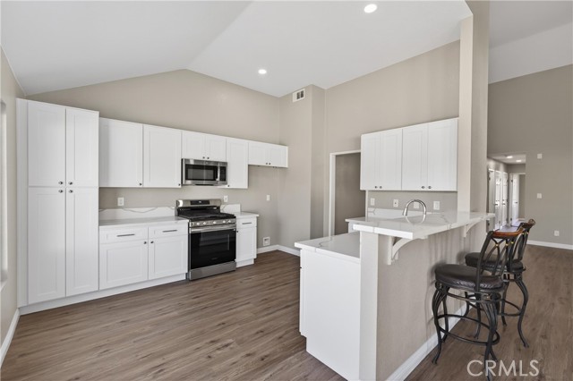 Detail Gallery Image 15 of 41 For 5661 Bailey Ct, San Bernardino,  CA 92407 - 4 Beds | 2 Baths