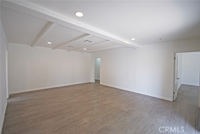 10622 Zelzah Avenue, Granada Hills CA: https://media.crmls.org/medias/f99d1250-12ae-4129-b5e1-69eabddd958f.jpg