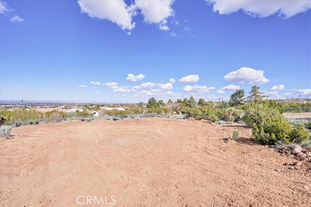 Detail Gallery Image 33 of 37 For 9889 Crystal Aire Rd, Pinon Hills,  CA 92372 - 4 Beds | 2 Baths