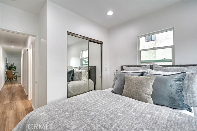 Detail Gallery Image 11 of 19 For 2921 S Pacific Ave, San Pedro,  CA 90731 - 2 Beds | 2 Baths