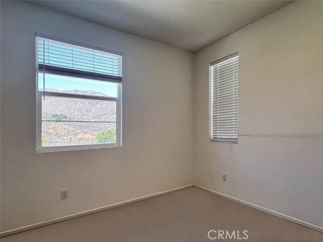 Detail Gallery Image 20 of 25 For 3897 Boulder Dr, Jurupa Valley,  CA 92509 - 4 Beds | 4 Baths