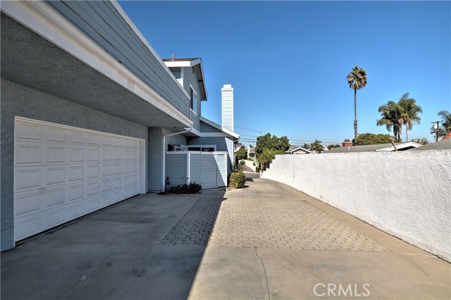 1812 Speyer Lane, Redondo Beach, California 90278, 3 Bedrooms Bedrooms, ,2 BathroomsBathrooms,Residential,Sold,Speyer,SB17244292