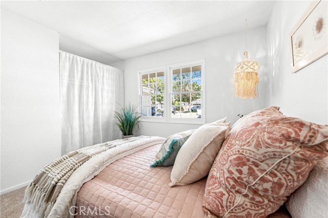 16271 Fairway Lane, Huntington Beach CA: https://media.crmls.org/medias/f99e24a3-bea2-4fab-a896-937a7a957251.jpg