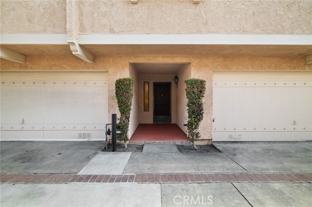 Detail Gallery Image 36 of 42 For 13534 Cordary Ave #14,  Hawthorne,  CA 90250 - 3 Beds | 3 Baths