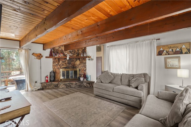 Detail Gallery Image 9 of 35 For 964 Michael Ave, Big Bear City,  CA 92314 - 2 Beds | 2 Baths
