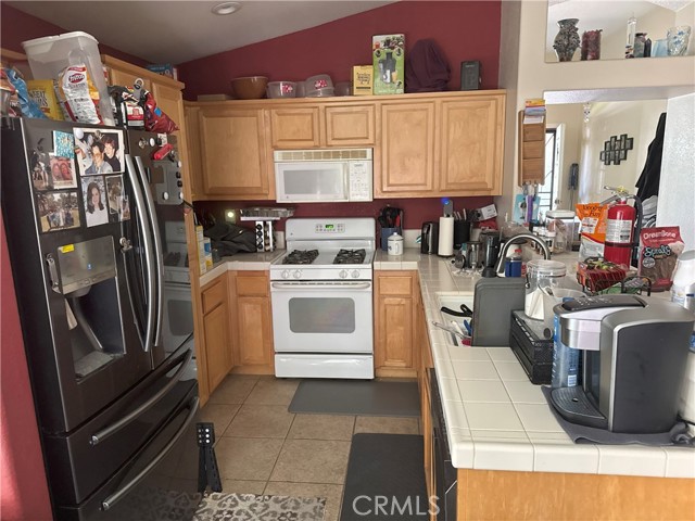 5330 Alvoca Way, Sacramento CA: https://media.crmls.org/medias/f9a161e7-389d-4ea1-98e4-14be49807bc6.jpg