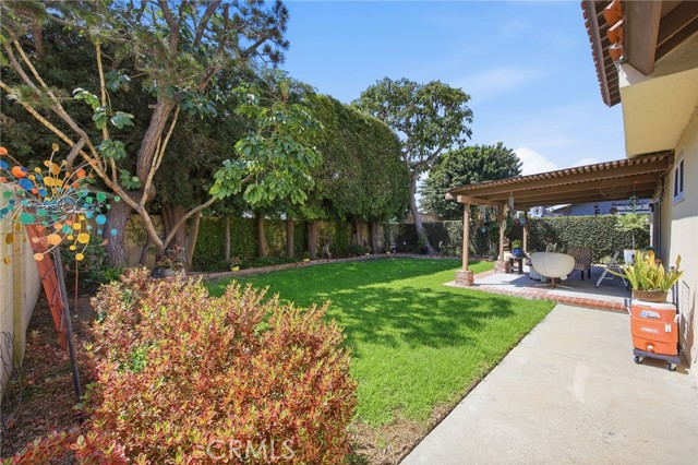 Detail Gallery Image 46 of 49 For 105 Harvard Ln, Seal Beach,  CA 90740 - 5 Beds | 2 Baths