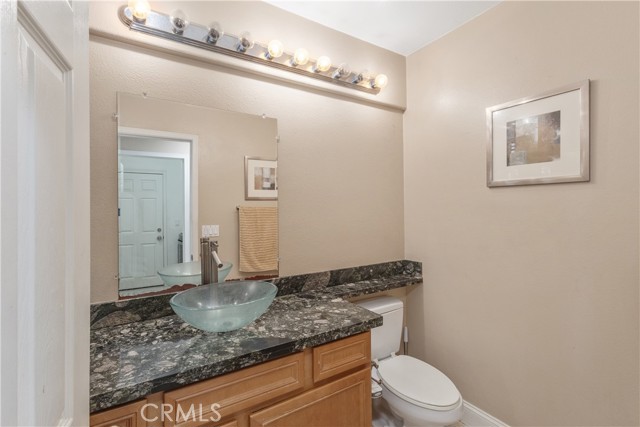 1547 Amberleaf, Costa Mesa CA: https://media.crmls.org/medias/f9a3545a-61bb-4391-8f2f-be5ca911bcb8.jpg