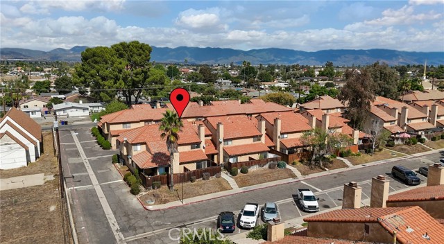 Detail Gallery Image 37 of 38 For 16590 Terrace Ln #G,  Fontana,  CA 92335 - 3 Beds | 2/1 Baths