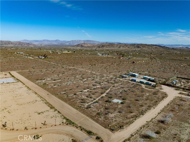 Detail Gallery Image 16 of 24 For 55138 Lilac, Landers,  CA 92285 - – Beds | – Baths