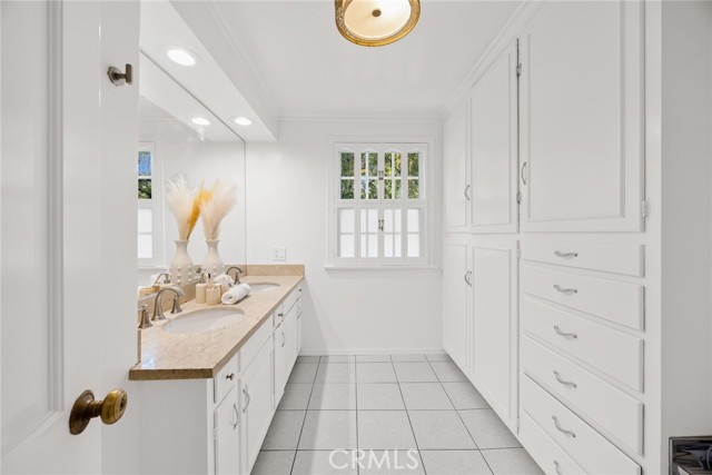 Detail Gallery Image 34 of 51 For 989 Winston Ave, San Marino,  CA 91108 - 4 Beds | 3 Baths