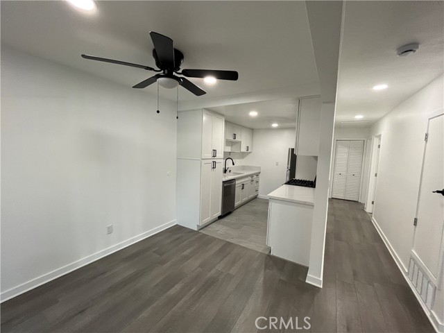 Detail Gallery Image 8 of 26 For 9155 Pacific Ave #219,  Anaheim,  CA 92804 - 2 Beds | 2 Baths