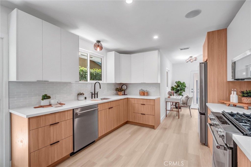 MLS #OC26138512 image #7