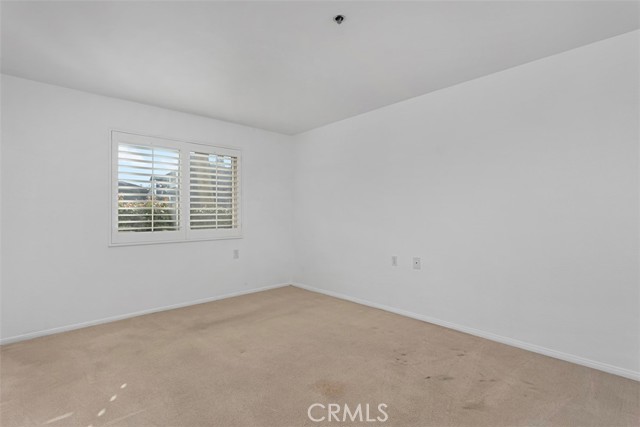 Photo #3: OC24119023 Listing 