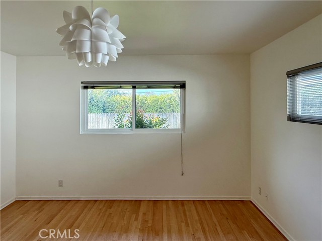 Detail Gallery Image 12 of 29 For 9221 Rubio Ave, North Hills,  CA 91343 - 2 Beds | 2 Baths