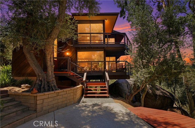 Front Image Thumbnail for CRIV26126542