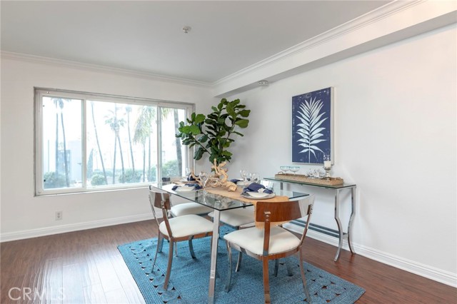 200 Catalina Avenue, Redondo Beach, California 90277, 1 Bedroom Bedrooms, ,1 BathroomBathrooms,Residential,Sold,Catalina,SB23228886