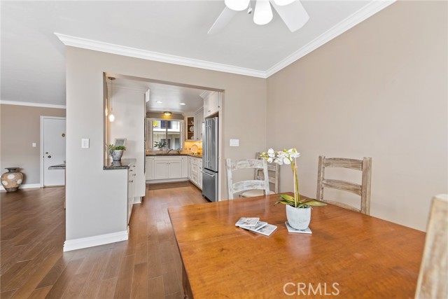 Detail Gallery Image 14 of 33 For 2772 2a E 2nd St #A2,  Long Beach,  CA 90803 - 2 Beds | 2 Baths