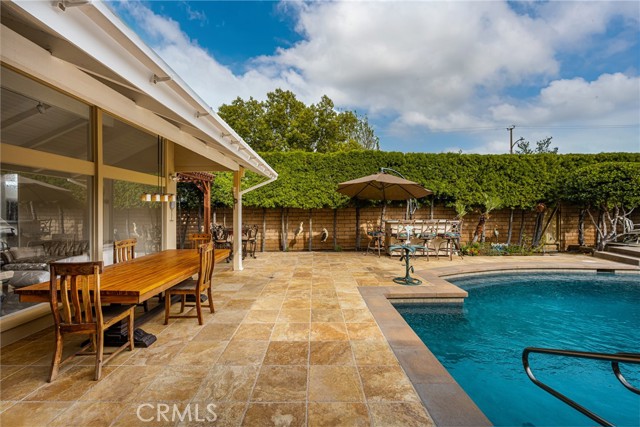 Detail Gallery Image 16 of 75 For 3030 E Elgin, Orange,  CA 92869 - 4 Beds | 2/1 Baths