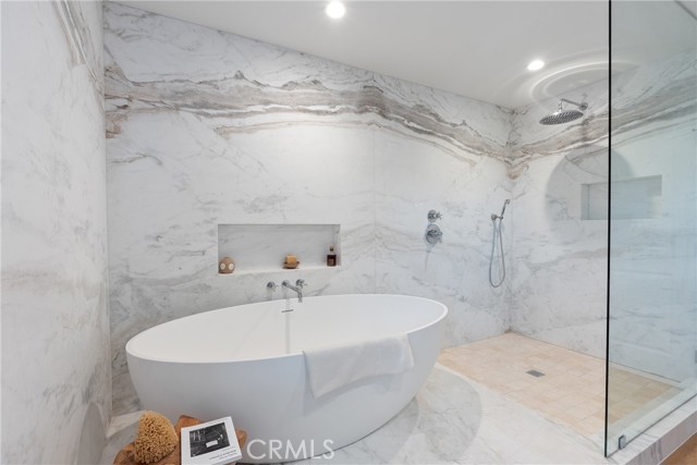 Detail Gallery Image 46 of 61 For 3250 Coldwater Canyon Ave, Studio City,  CA 91604 - 4 Beds | 4 Baths
