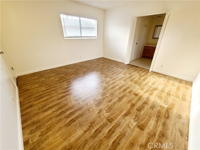 1463 Strawberry Hill Road, Thousand Oaks CA: https://media.crmls.org/medias/f9a9b6a7-9b00-4bc3-907a-2b7b55a197cf.jpg