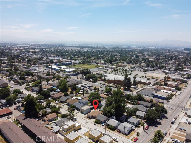 381 W Wabash Street, San Bernardino, California 92405, 3 Bedrooms Bedrooms, ,2 BathroomsBathrooms,Residential,For Sale,381 W Wabash Street,CRIV25054672
