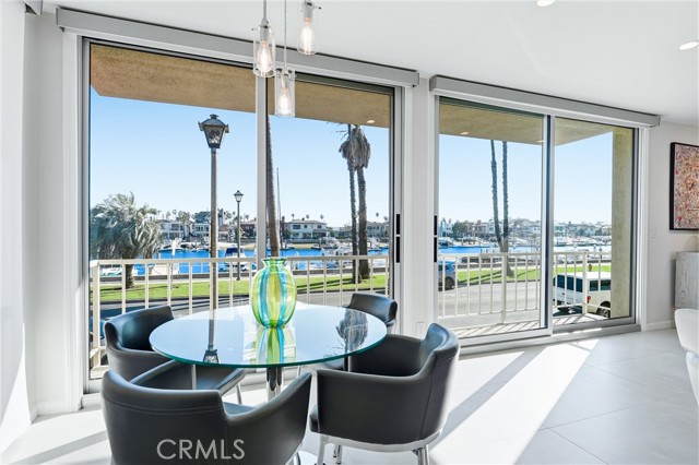 Detail Gallery Image 23 of 70 For 383 Bay Shore #203,  Long Beach,  CA 90803 - 2 Beds | 2 Baths