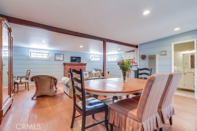 3952 Gaviota Avenue, Long Beach CA: https://media.crmls.org/medias/f9aaaba5-3420-4157-91f3-a9b193f06723.jpg