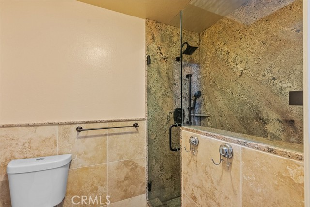 Detail Gallery Image 25 of 38 For 26203 Benito Ct, Valencia,  CA 91355 - 4 Beds | 2 Baths