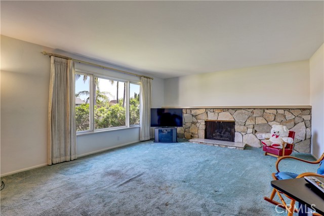 Detail Gallery Image 13 of 39 For 24172 Laulhere, Lake Forest,  CA 92630 - 4 Beds | 2 Baths