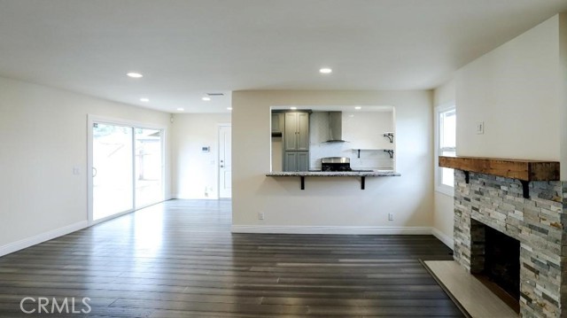 Detail Gallery Image 4 of 25 For 12061 Faye, Garden Grove,  CA 92840 - 4 Beds | 2 Baths