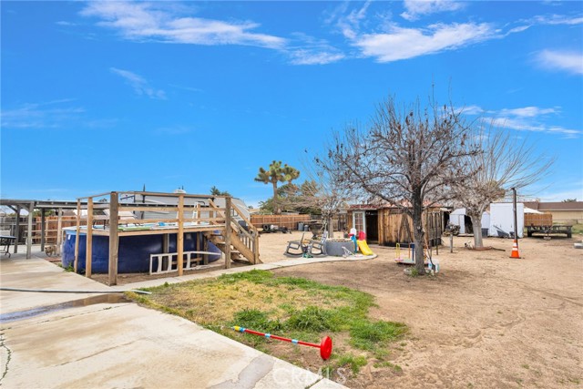 Detail Gallery Image 42 of 44 For 10753 Locust, Hesperia,  CA 92345 - 3 Beds | 2 Baths