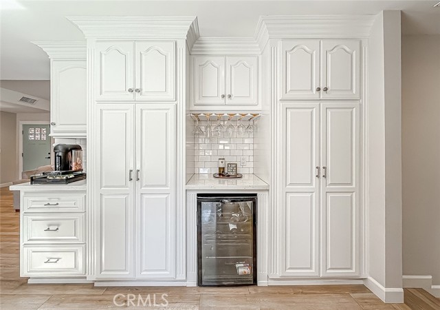 843 Encino Vista Drive, Thousand Oaks CA: https://media.crmls.org/medias/f9ac2705-e9c4-4e7b-a665-166e6dfc9953.jpg