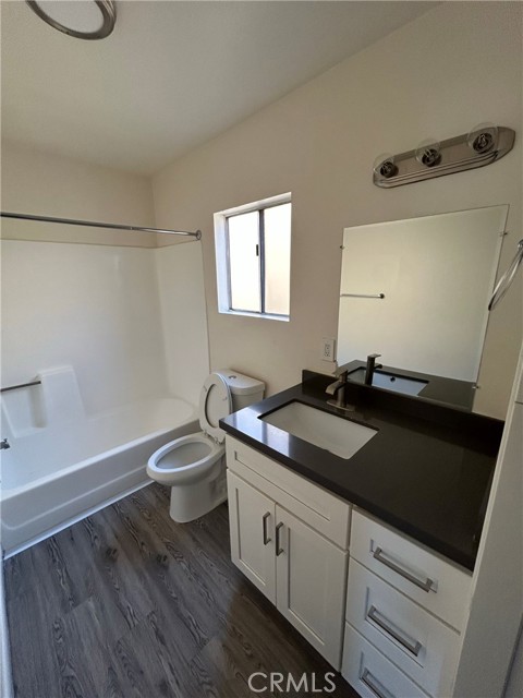 Detail Gallery Image 10 of 20 For 12617 Eucalyptus Ave, Hawthorne,  CA 90250 - – Beds | – Baths