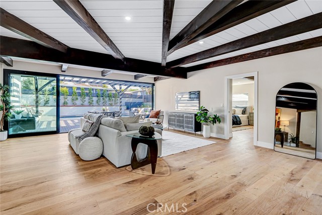 Detail Gallery Image 26 of 55 For 876 Center St, El Segundo,  CA 90245 - 3 Beds | 2/1 Baths