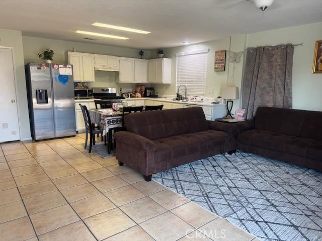 Detail Gallery Image 11 of 20 For 15313 Coleen St, Fontana,  CA 92337 - 4 Beds | 2/1 Baths