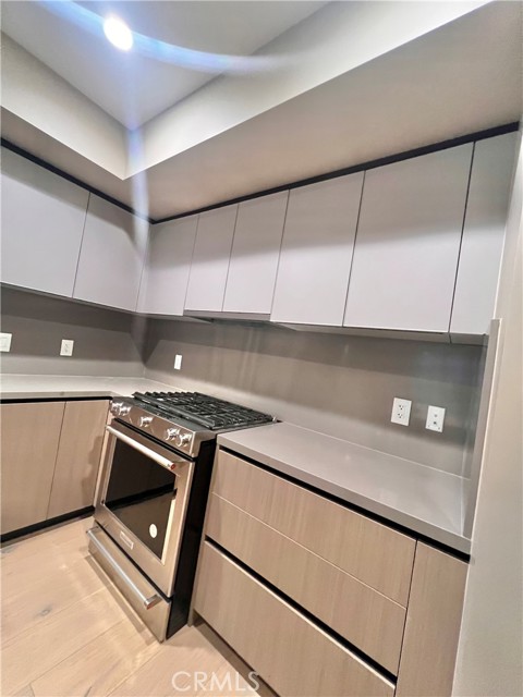 Detail Gallery Image 4 of 36 For 39 S Los Robles Ave, Pasadena,  CA 91101 - 1 Beds | 1 Baths