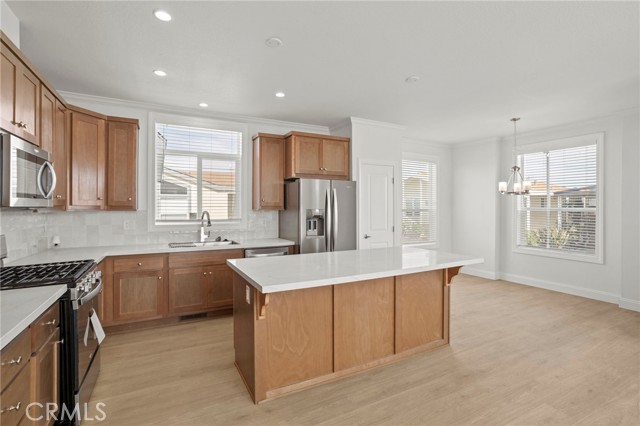 Detail Gallery Image 5 of 39 For 3050 Ball Rd #132,  Anaheim,  CA 92804 - 3 Beds | 2 Baths