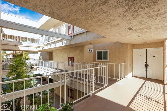 Detail Gallery Image 18 of 19 For 2386 via Mariposa 2b,  Laguna Woods,  CA 92637 - 2 Beds | 2 Baths