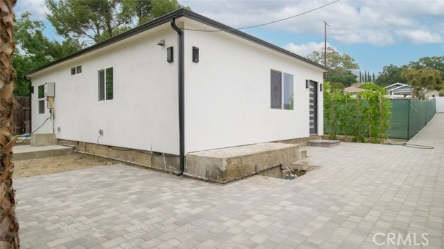 10041 Leona Street photo 2