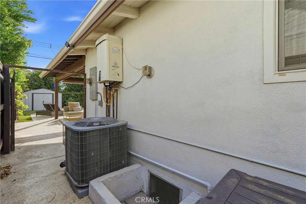 F9B15E02 5852 4D29 88E9 83216370D78F 16456 Kingsbury, Granada Hills, Ca 91344 &Lt;Span Style='BackgroundColor:transparent;Padding:0Px;'&Gt; &Lt;Small&Gt; &Lt;I&Gt; &Lt;/I&Gt; &Lt;/Small&Gt;&Lt;/Span&Gt;