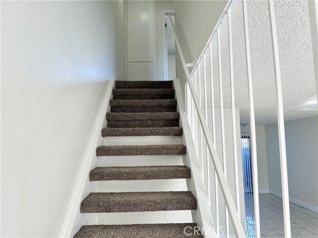 Detail Gallery Image 8 of 14 For 709 S Lincoln St #6,  Santa Maria,  CA 93458 - 2 Beds | 1/1 Baths